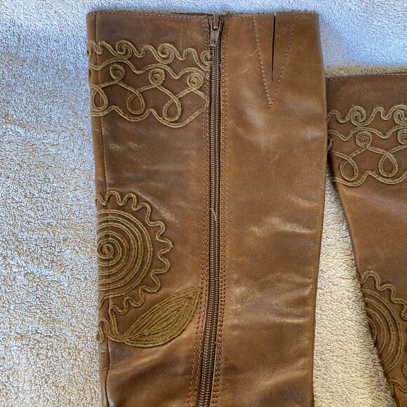 Apepazza Brown Leather Embroidered Knee High Boots Size 38.5 Regale SIZE 8 - Picture 3 of 10